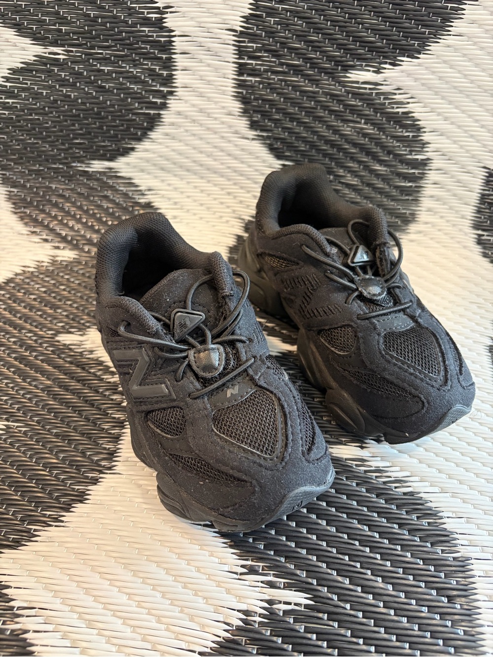 New Balance 9060 Black Toddler Kids Sneakers Size 8